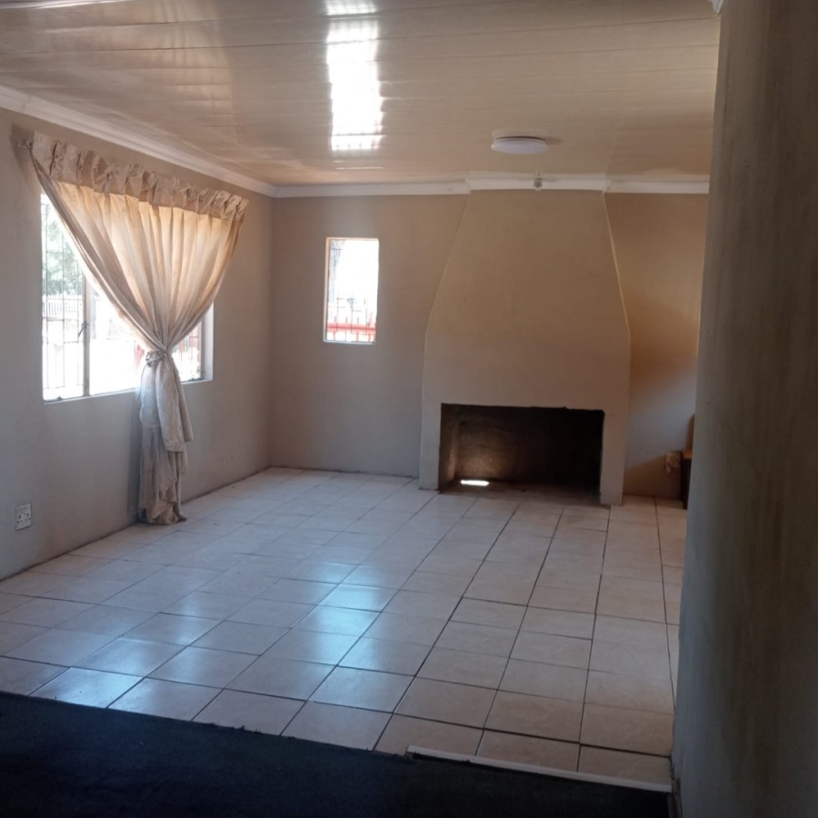 To Let 2 Bedroom Property for Rent in Ehrlich Park Free State